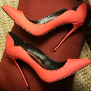 New-Lust for Life Kash Red Sz 7